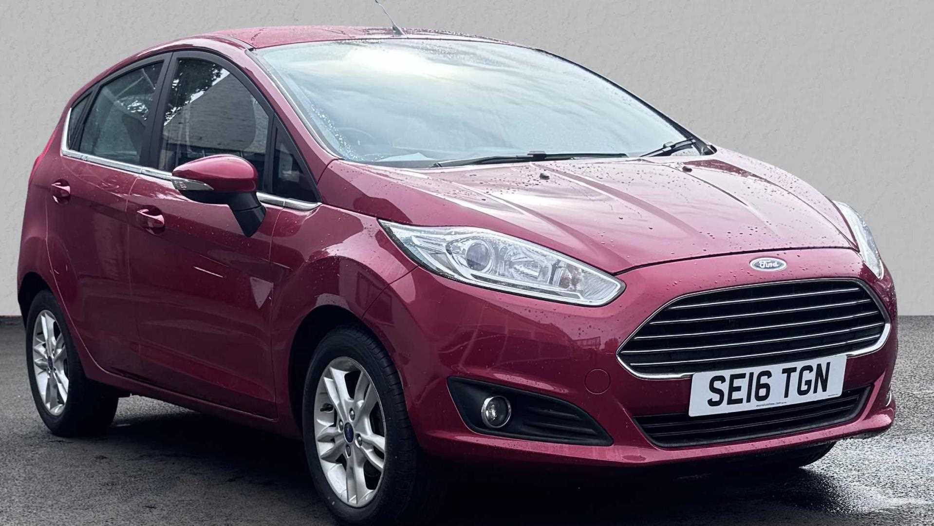 Main listing image - Ford Fiesta