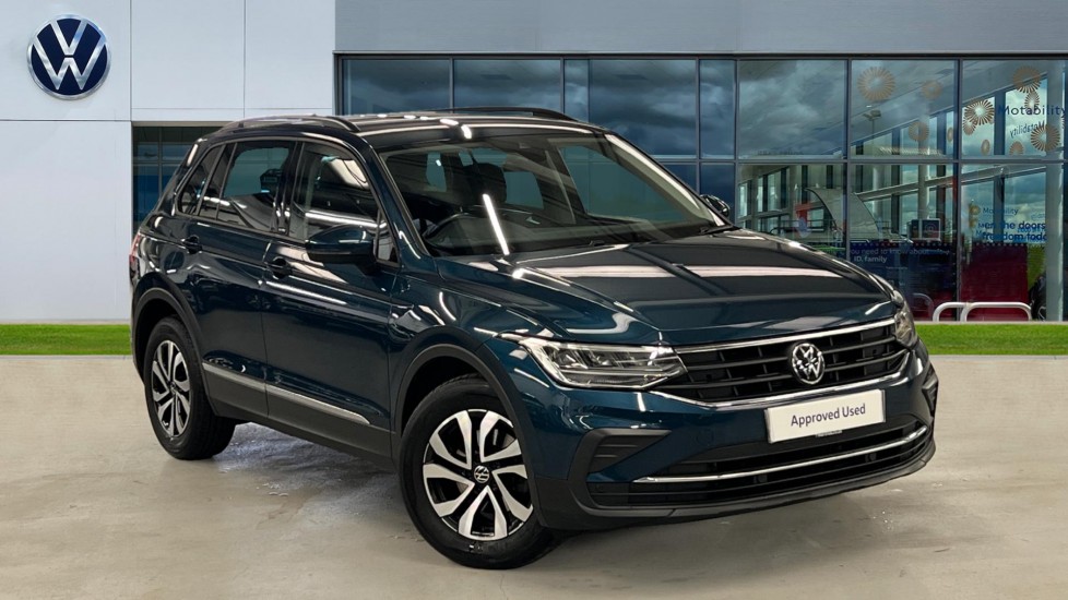 Main listing image - Volkswagen Tiguan