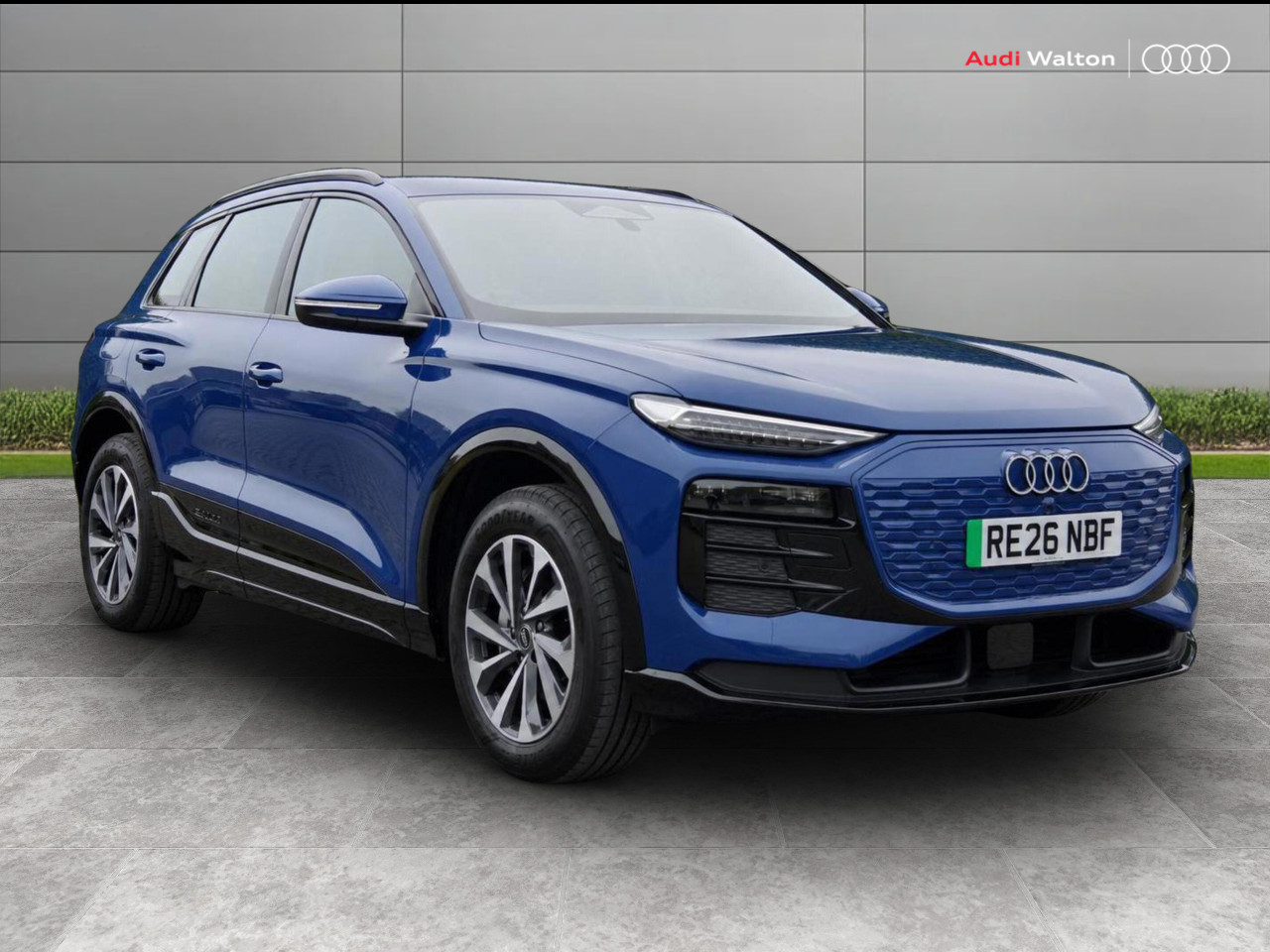 Main listing image - Audi Q6