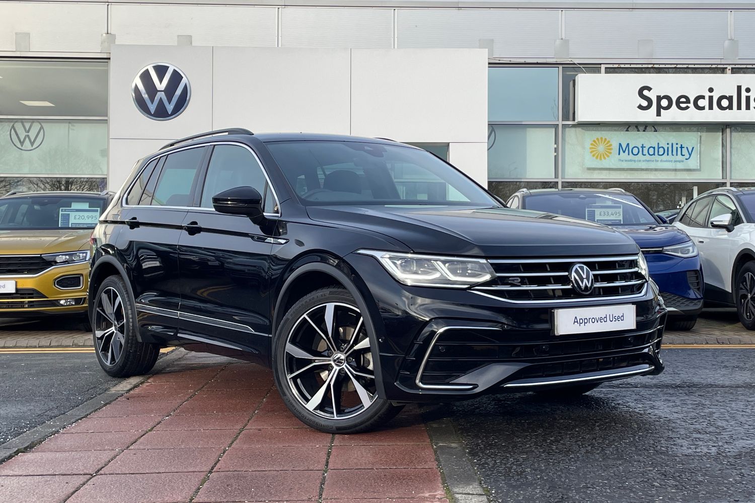 Main listing image - Volkswagen Tiguan