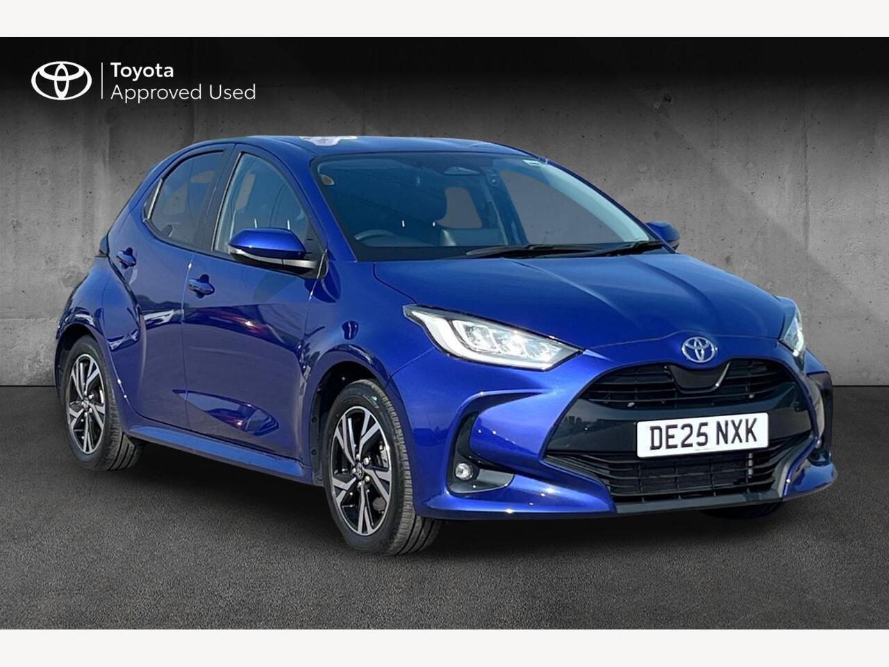 Main listing image - Toyota Yaris