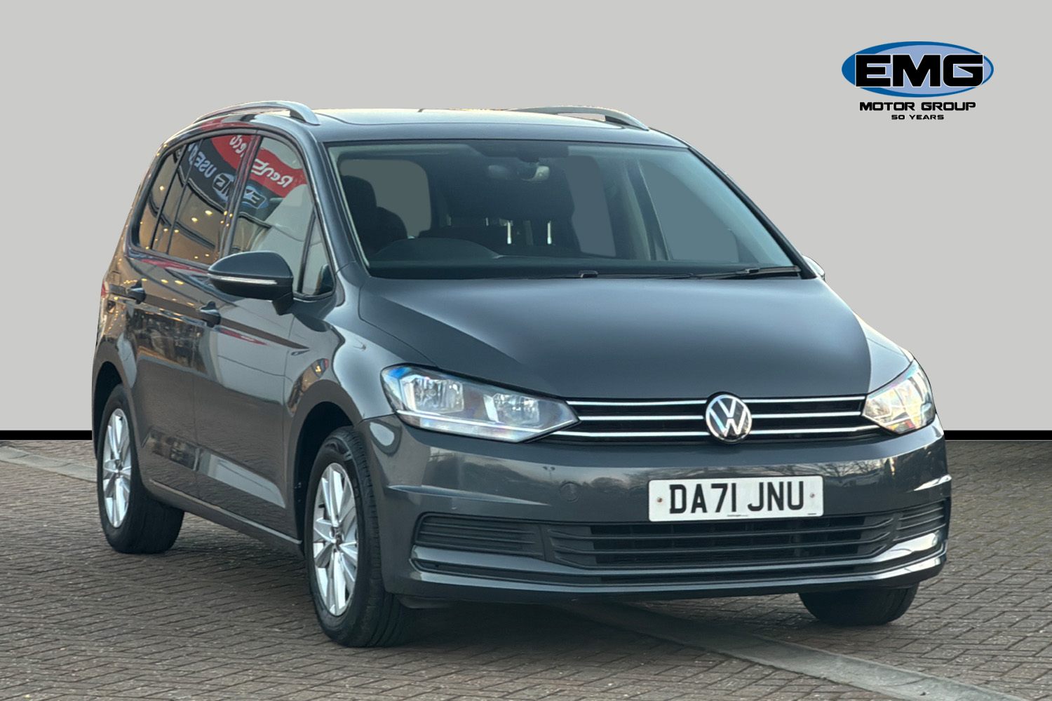 Main listing image - Volkswagen Touran