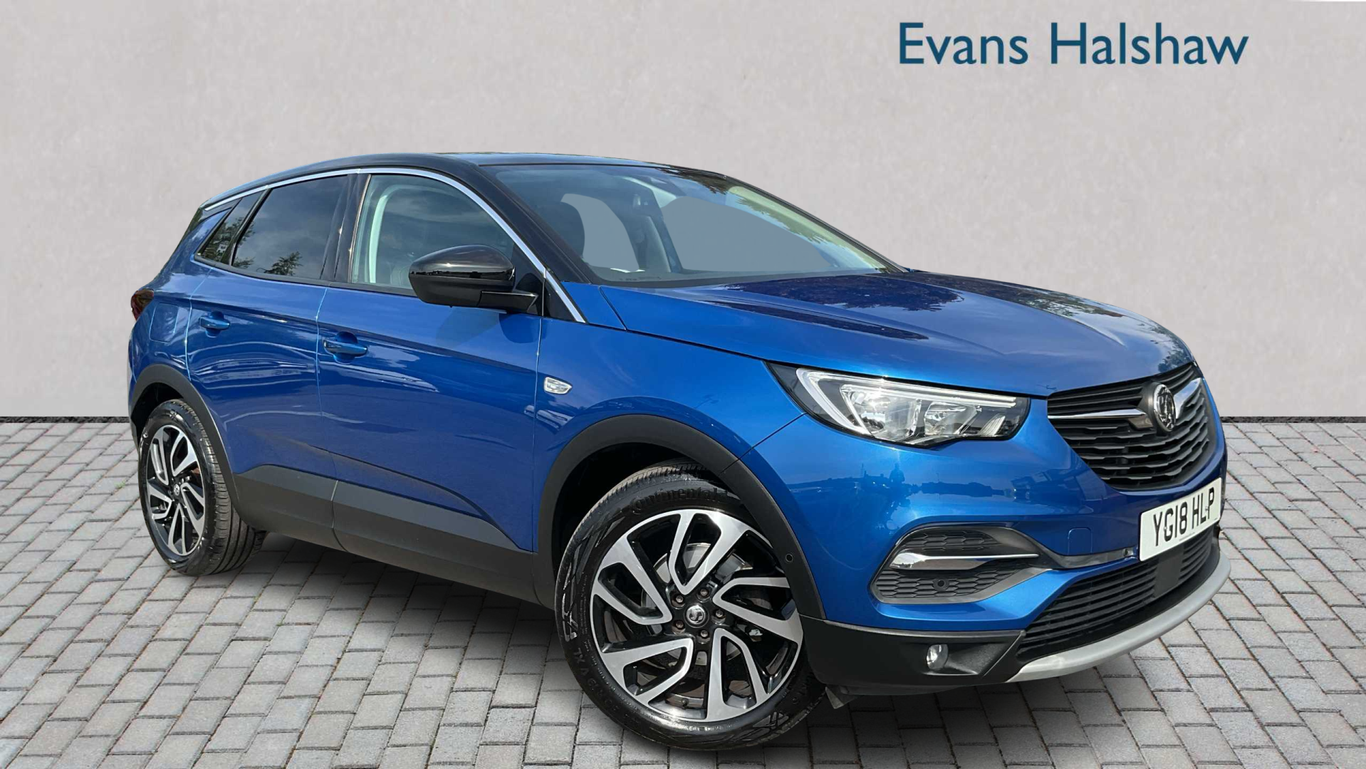 Main listing image - Vauxhall Grandland X