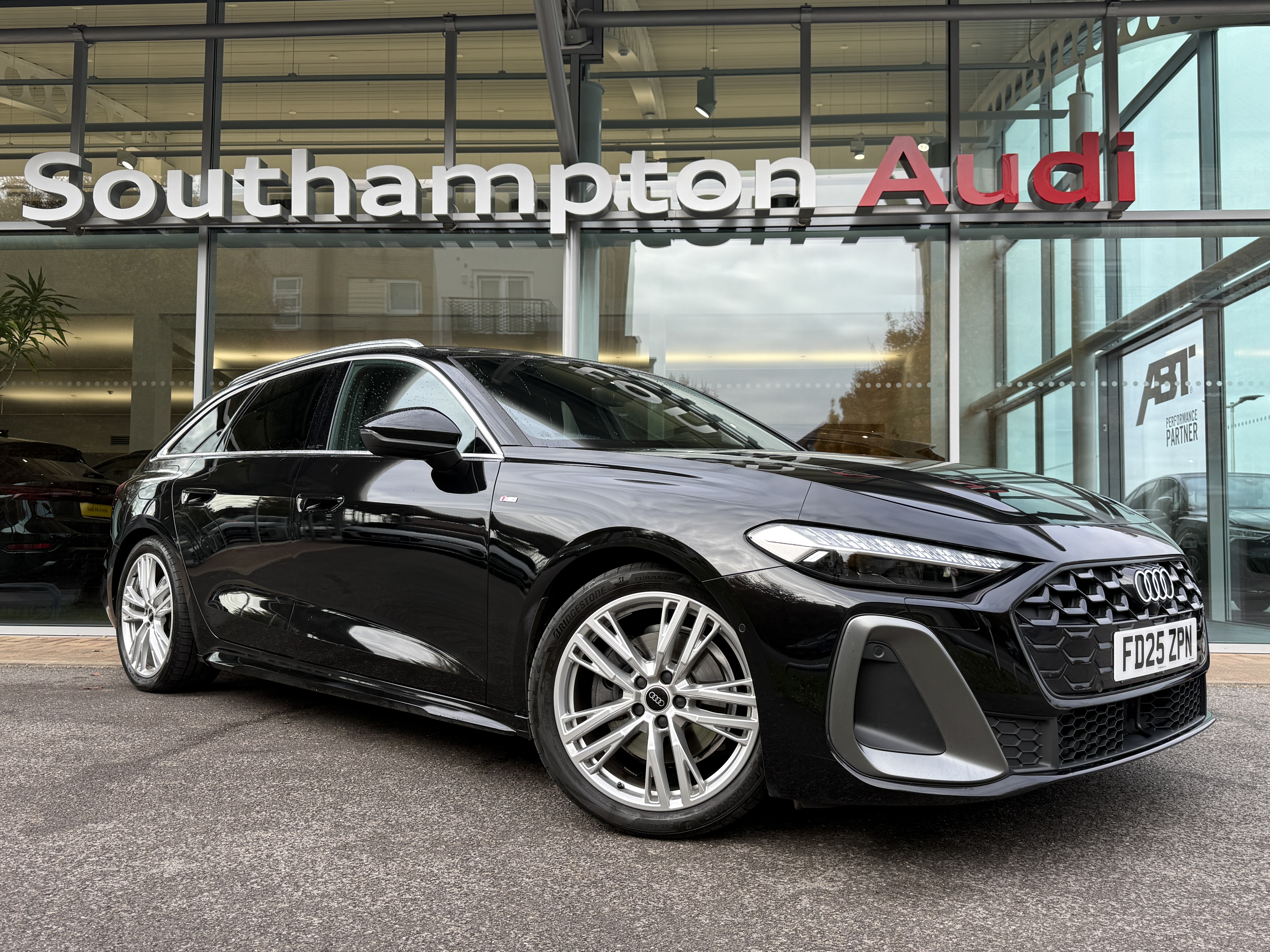 Main listing image - Audi A5