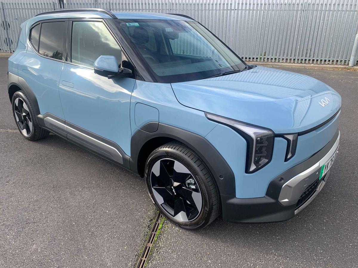 Main listing image - Kia Ev2
