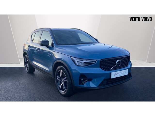 Main listing image - Volvo XC40