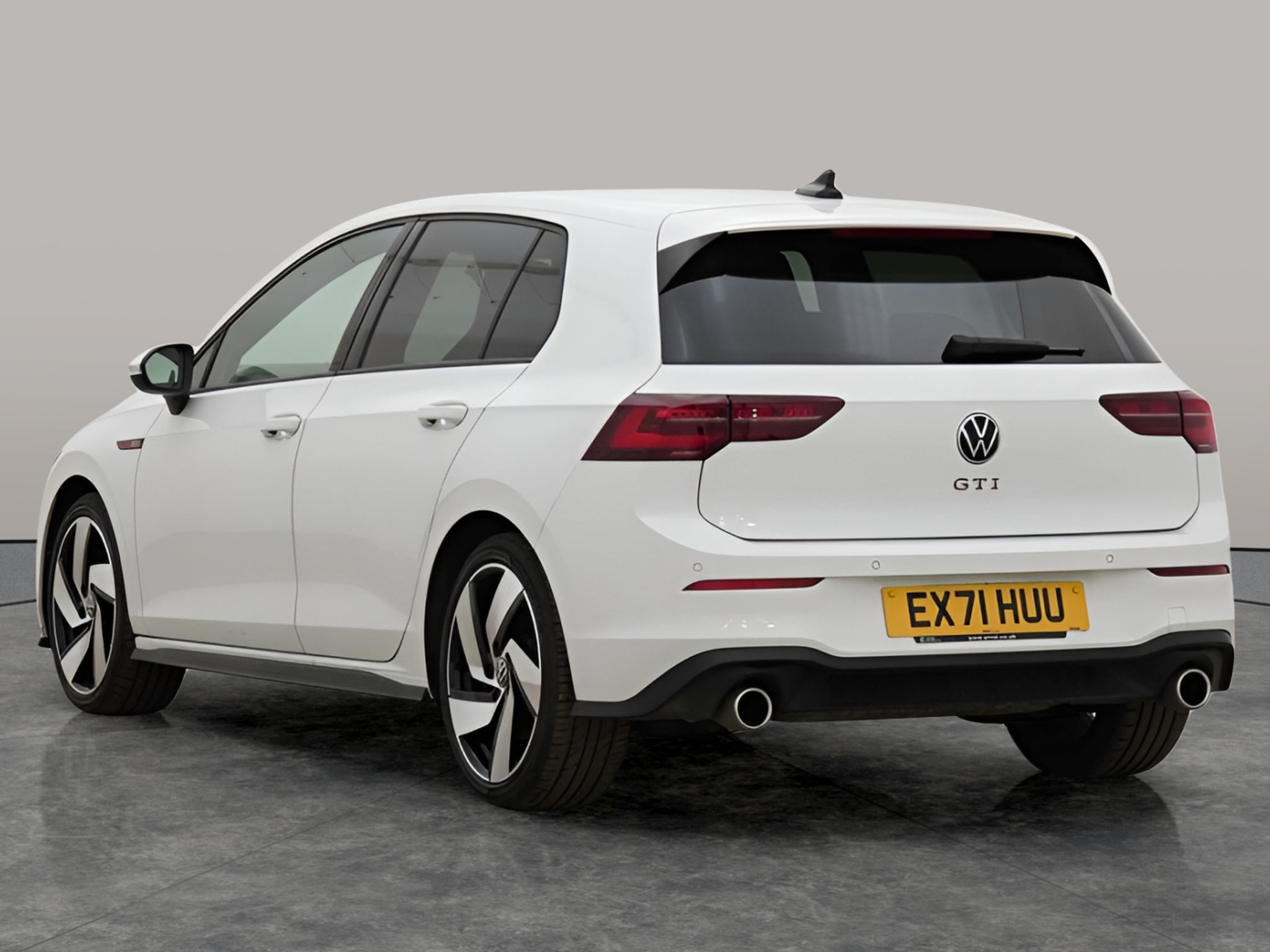 Main listing image - Volkswagen Golf GTI