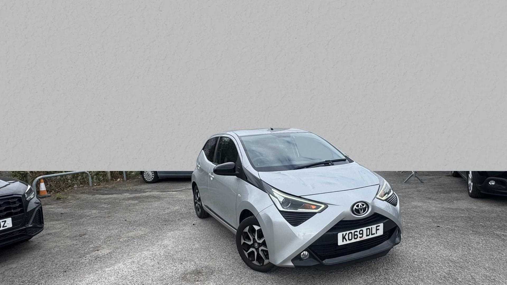 Main listing image - Toyota Aygo
