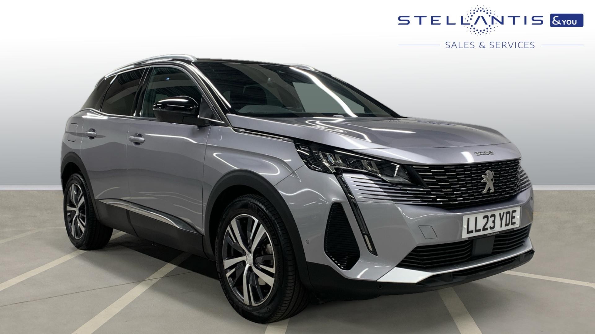 Main listing image - Peugeot 3008