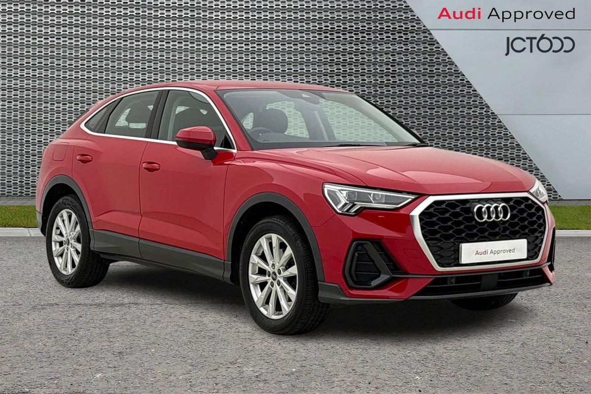 Main listing image - Audi Q3
