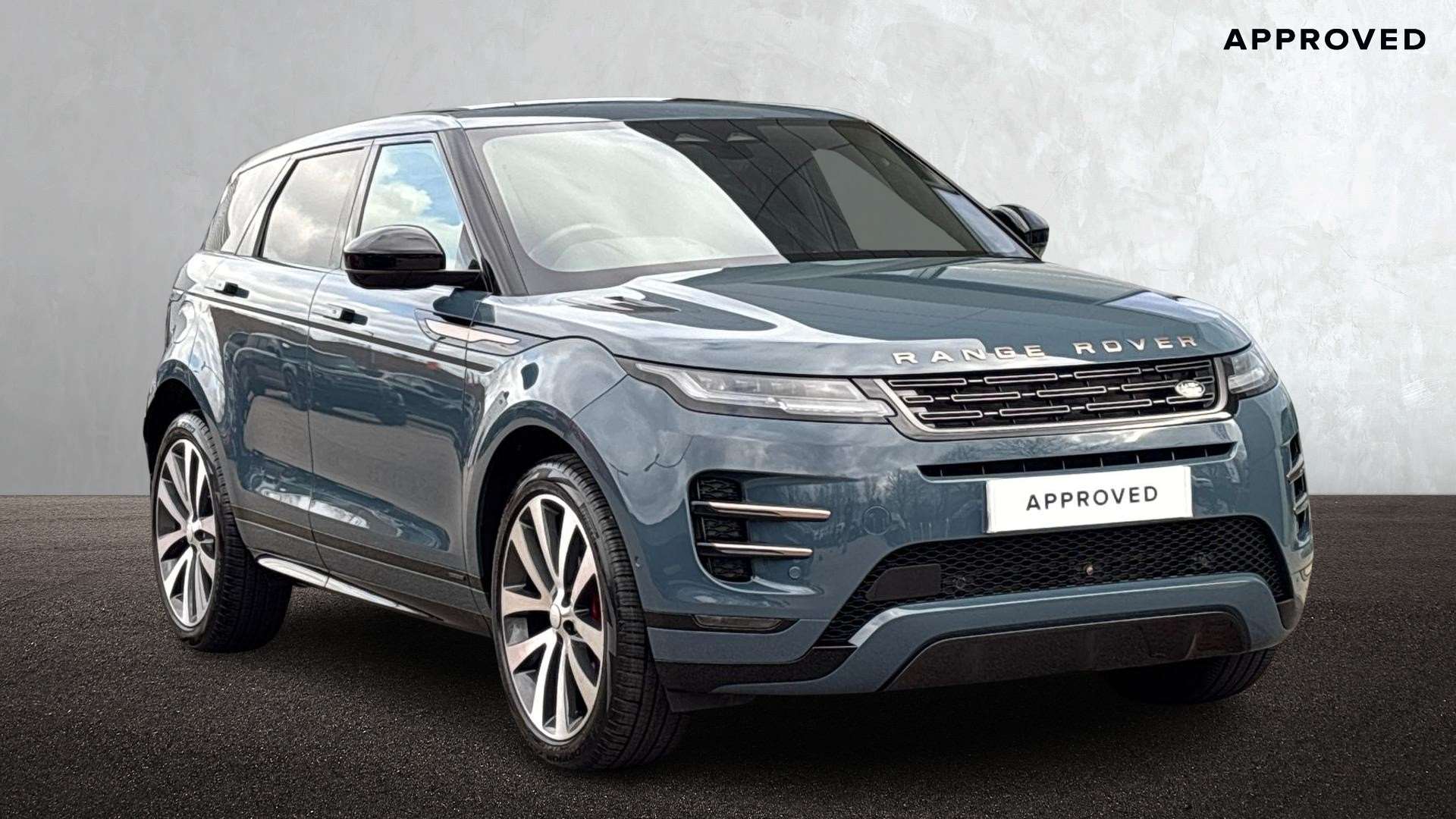 Main listing image - Land Rover Range Rover Evoque