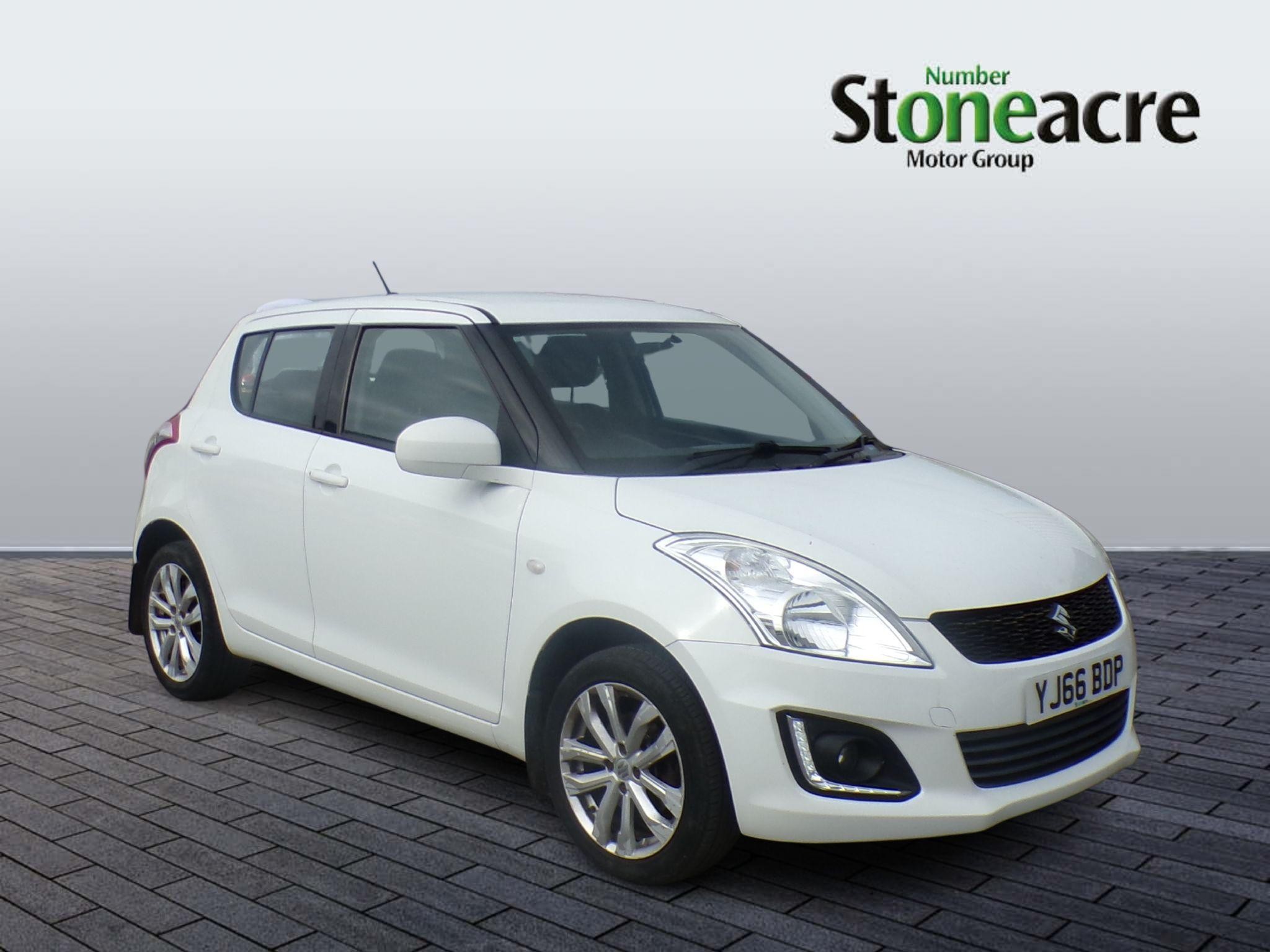 Main listing image - Suzuki Swift