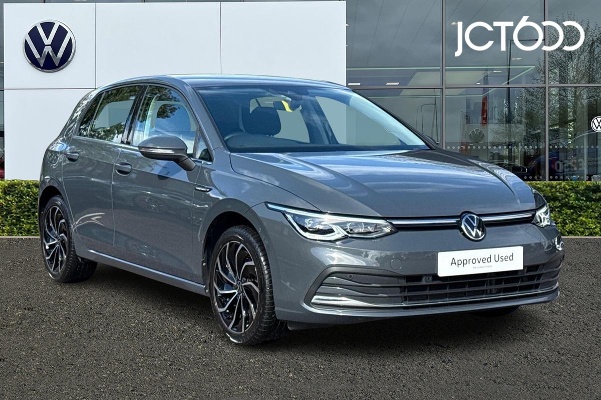 Main listing image - Volkswagen Golf