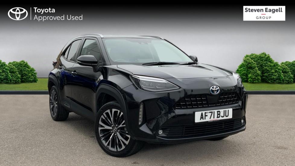 Main listing image - Toyota Yaris Cross