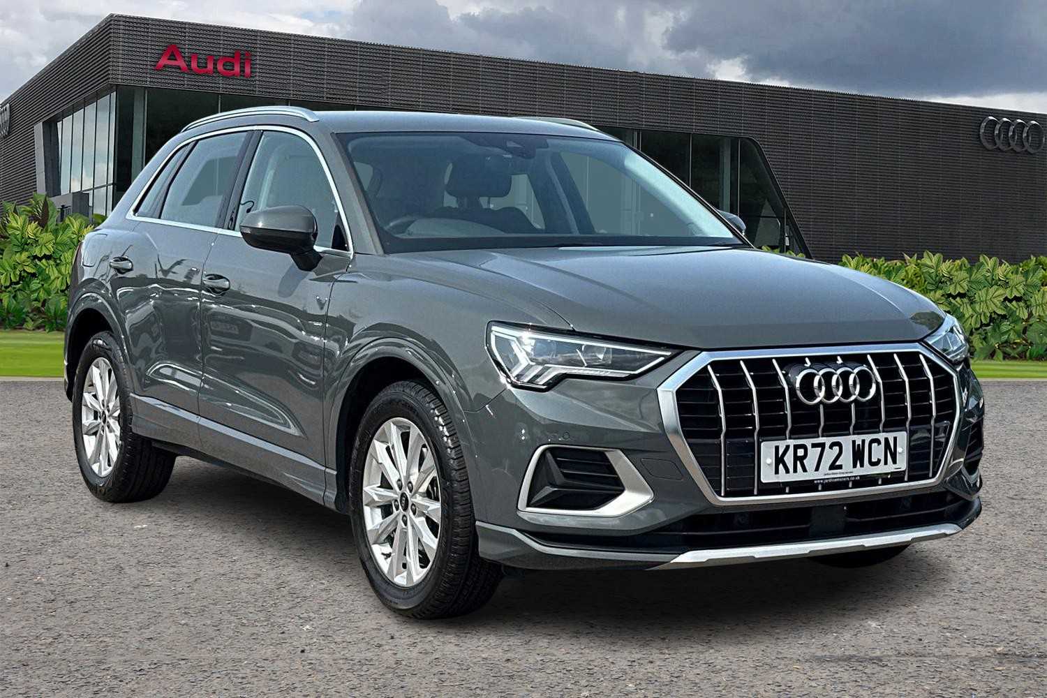 Main listing image - Audi Q3