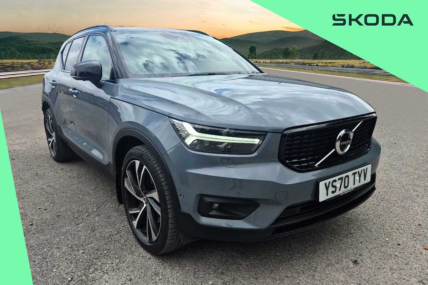 Main listing image - Volvo XC40 Recharge