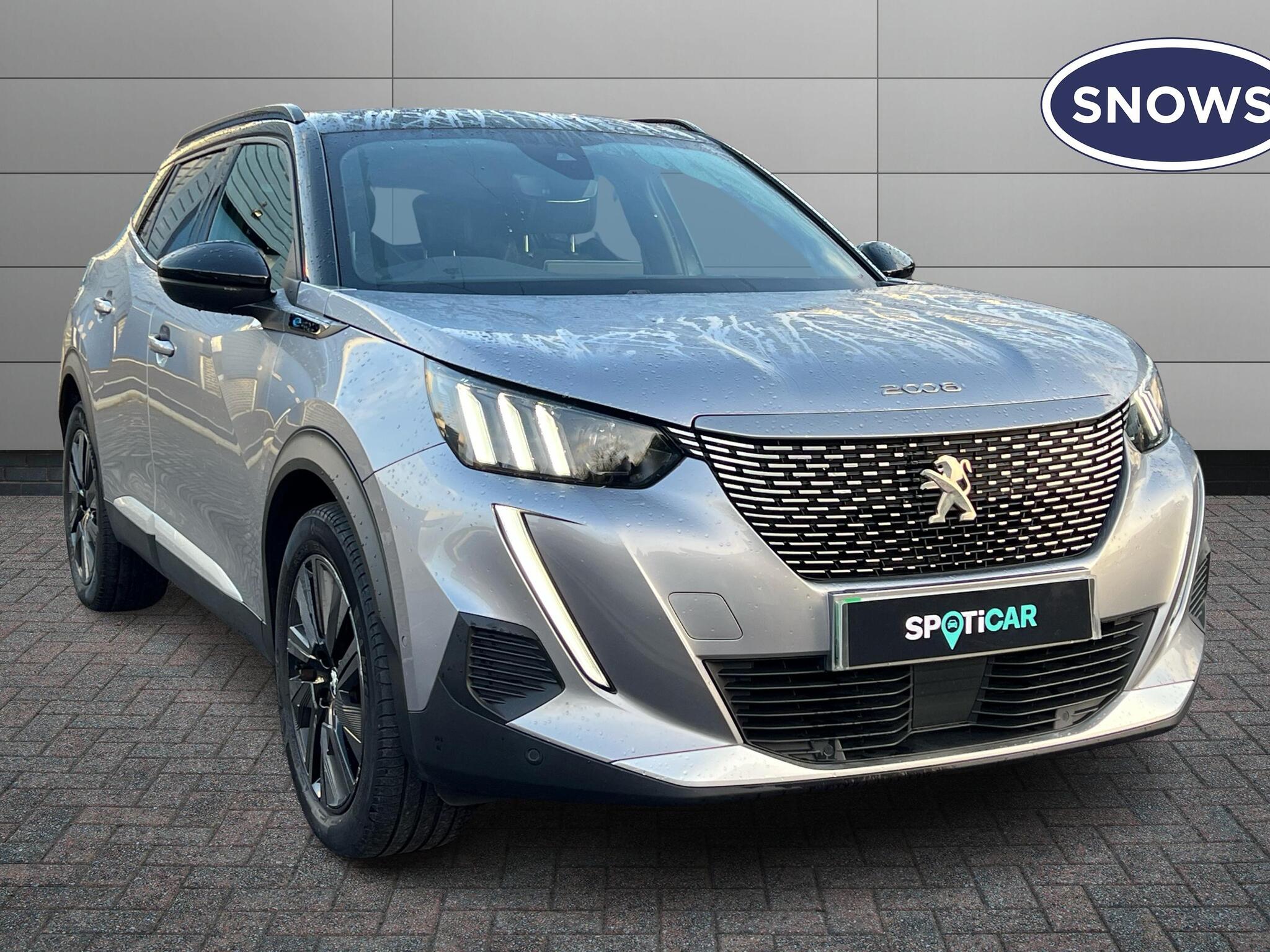 Main listing image - Peugeot e-2008