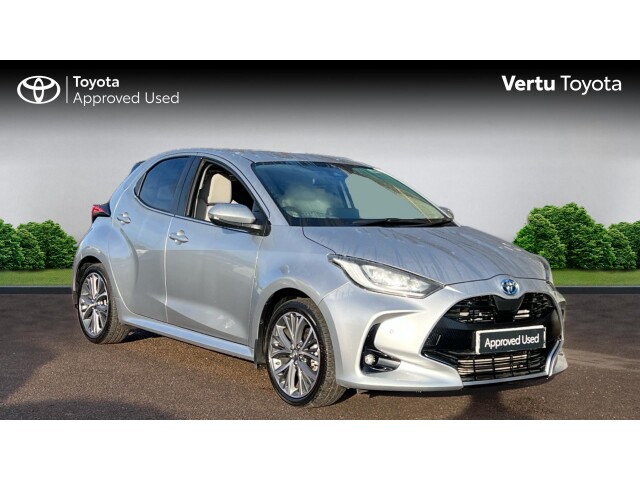 Main listing image - Toyota Yaris