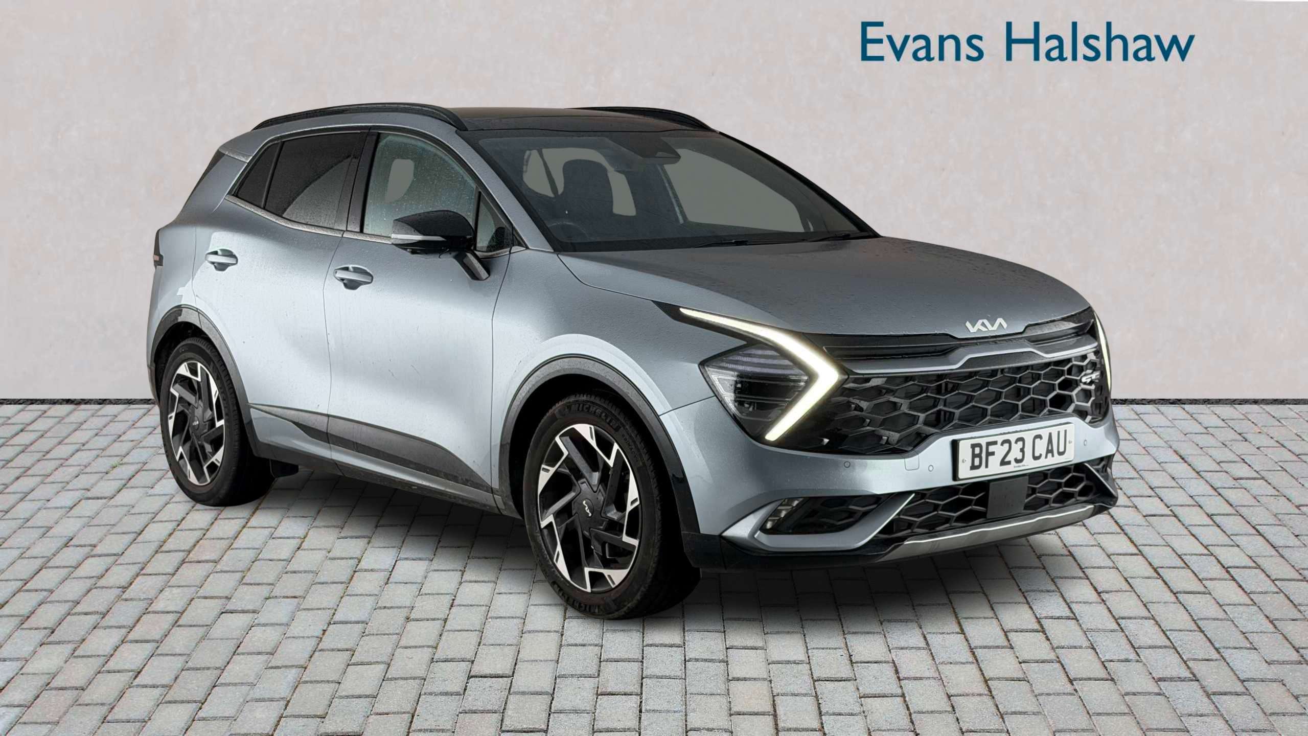 Main listing image - Kia Sportage