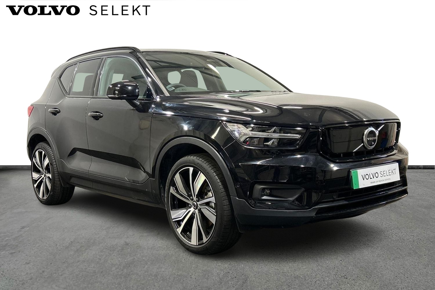 Main listing image - Volvo XC40 Recharge