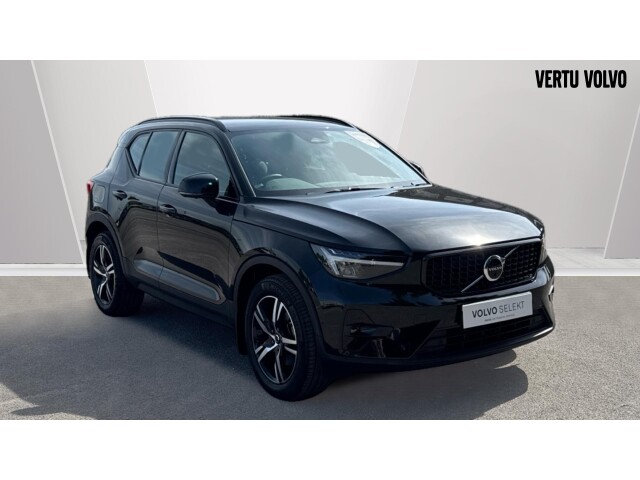 Main listing image - Volvo XC40