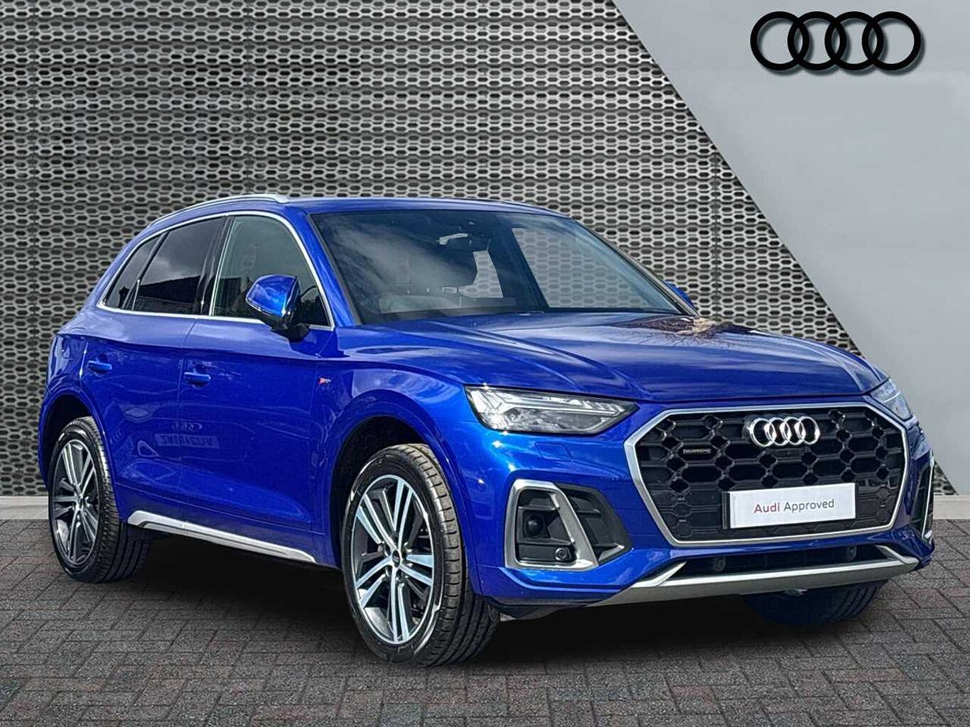 Main listing image - Audi Q5