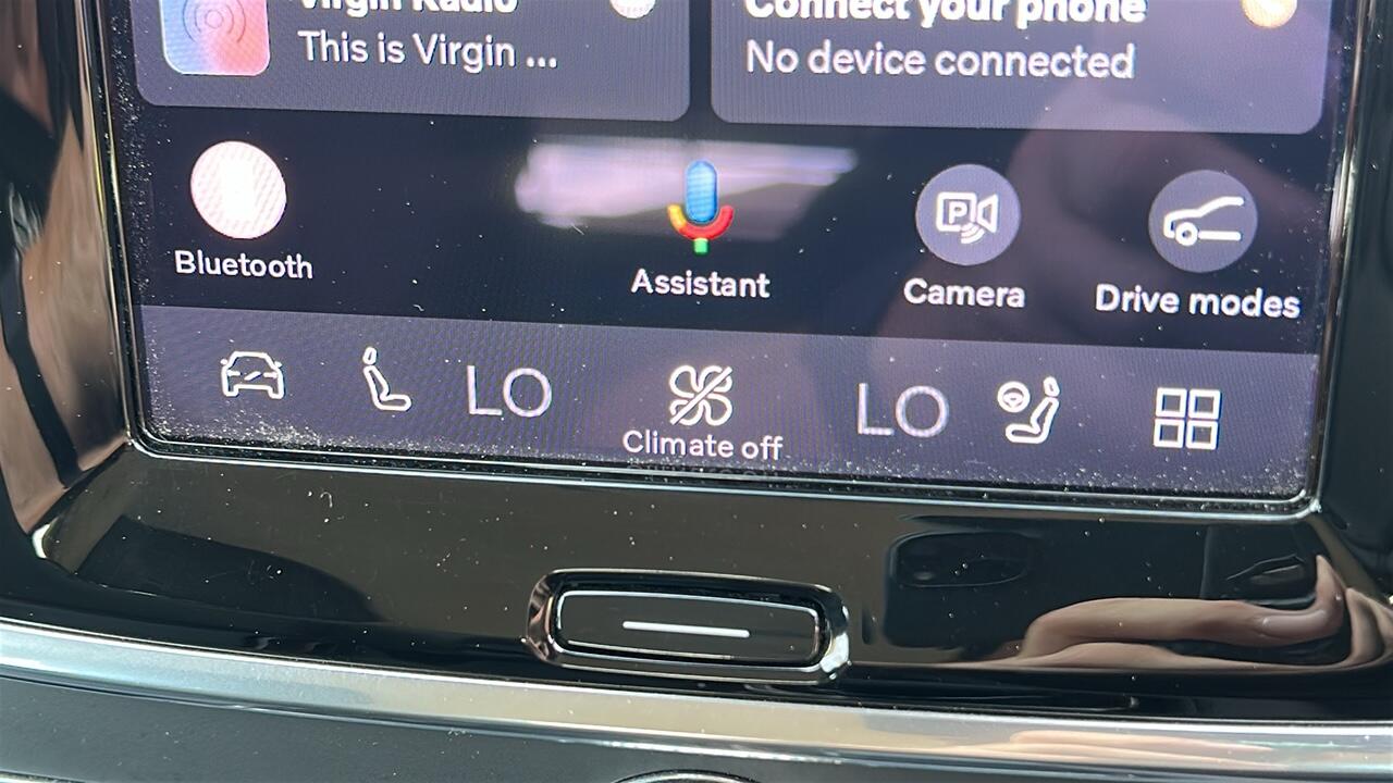 Main listing image - Volvo V90