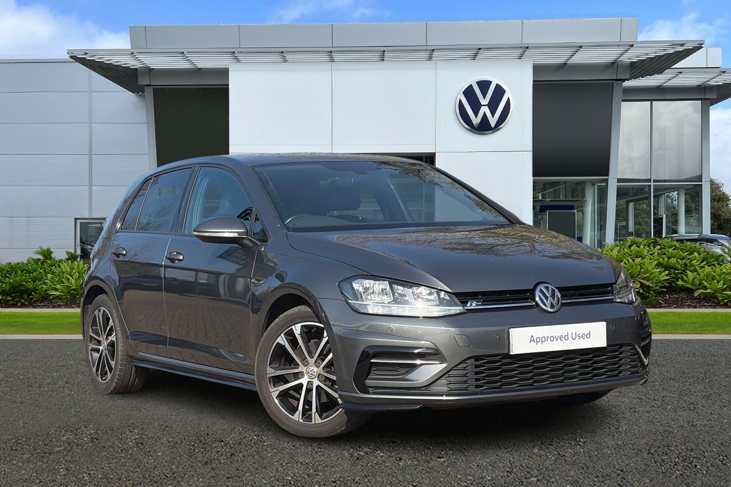 Main listing image - Volkswagen Golf