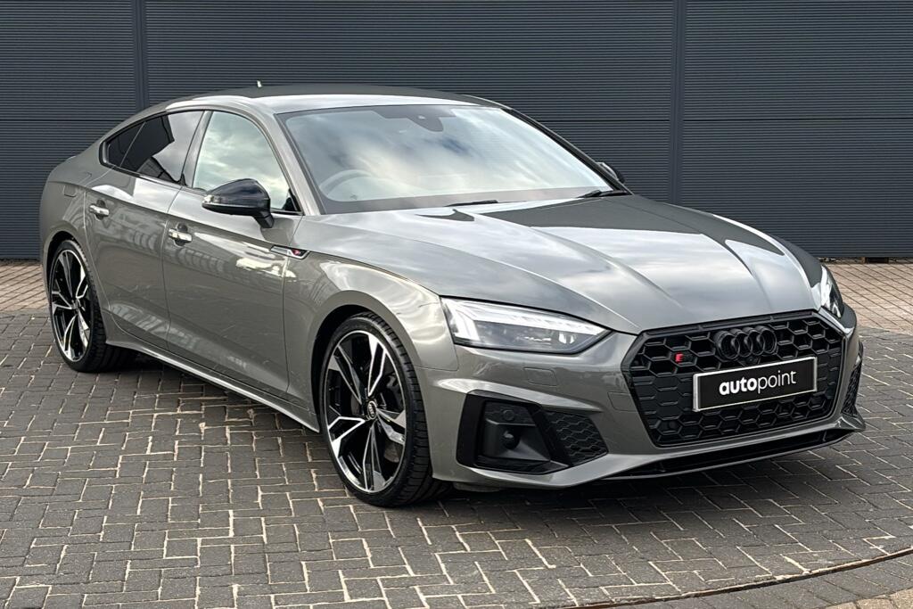 Main listing image - Audi S5