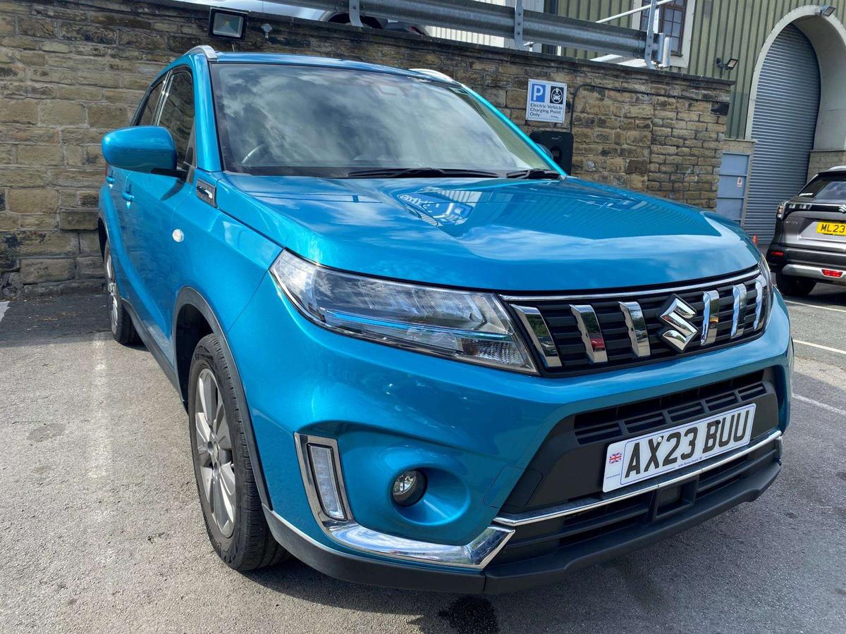 Main listing image - Suzuki Vitara