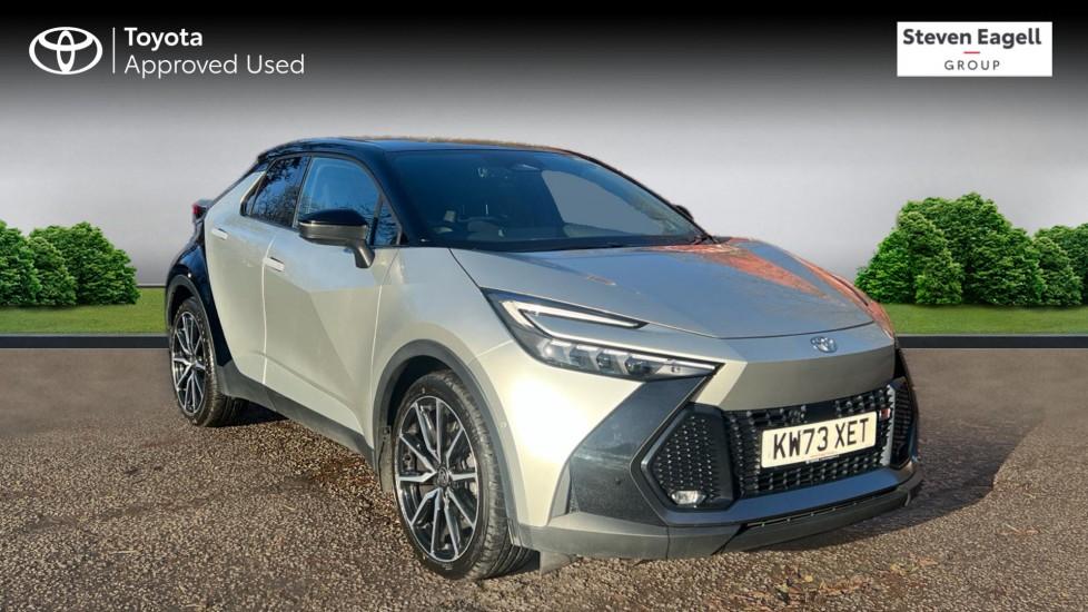 Main listing image - Toyota C-HR