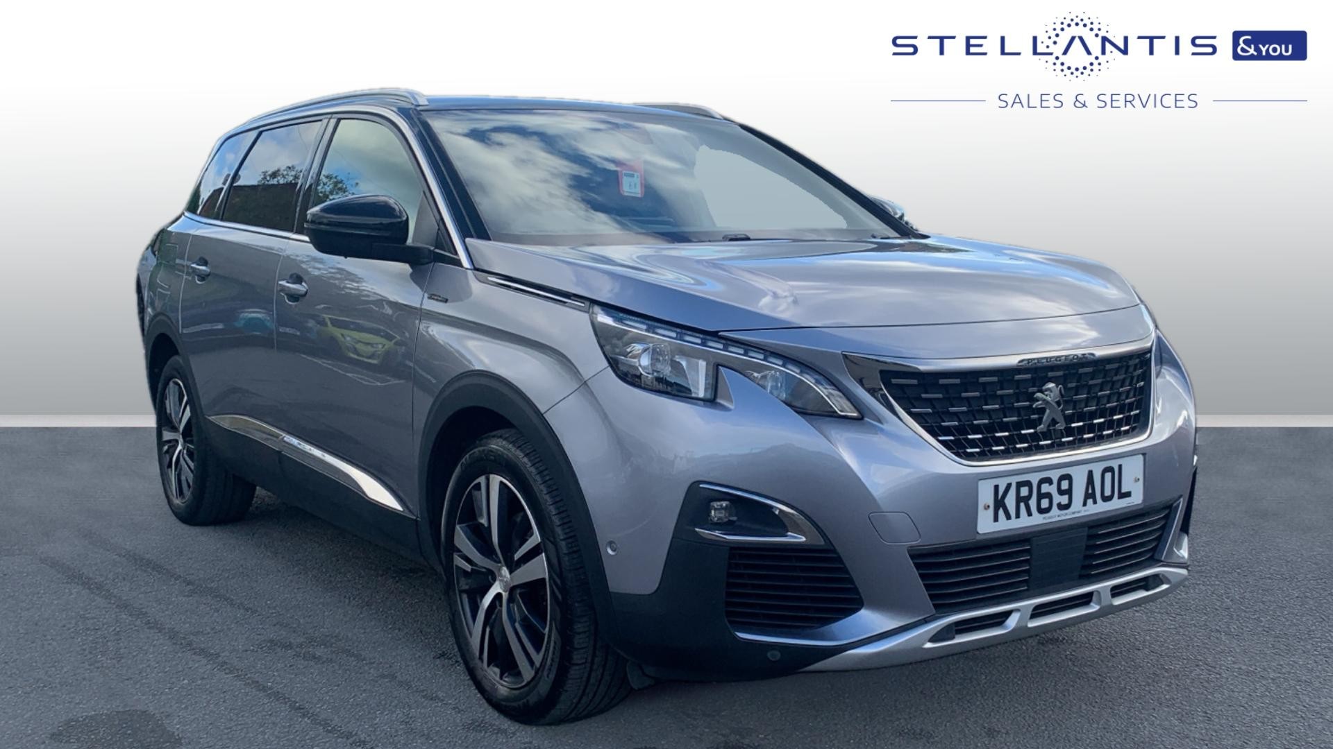 Main listing image - Peugeot 5008