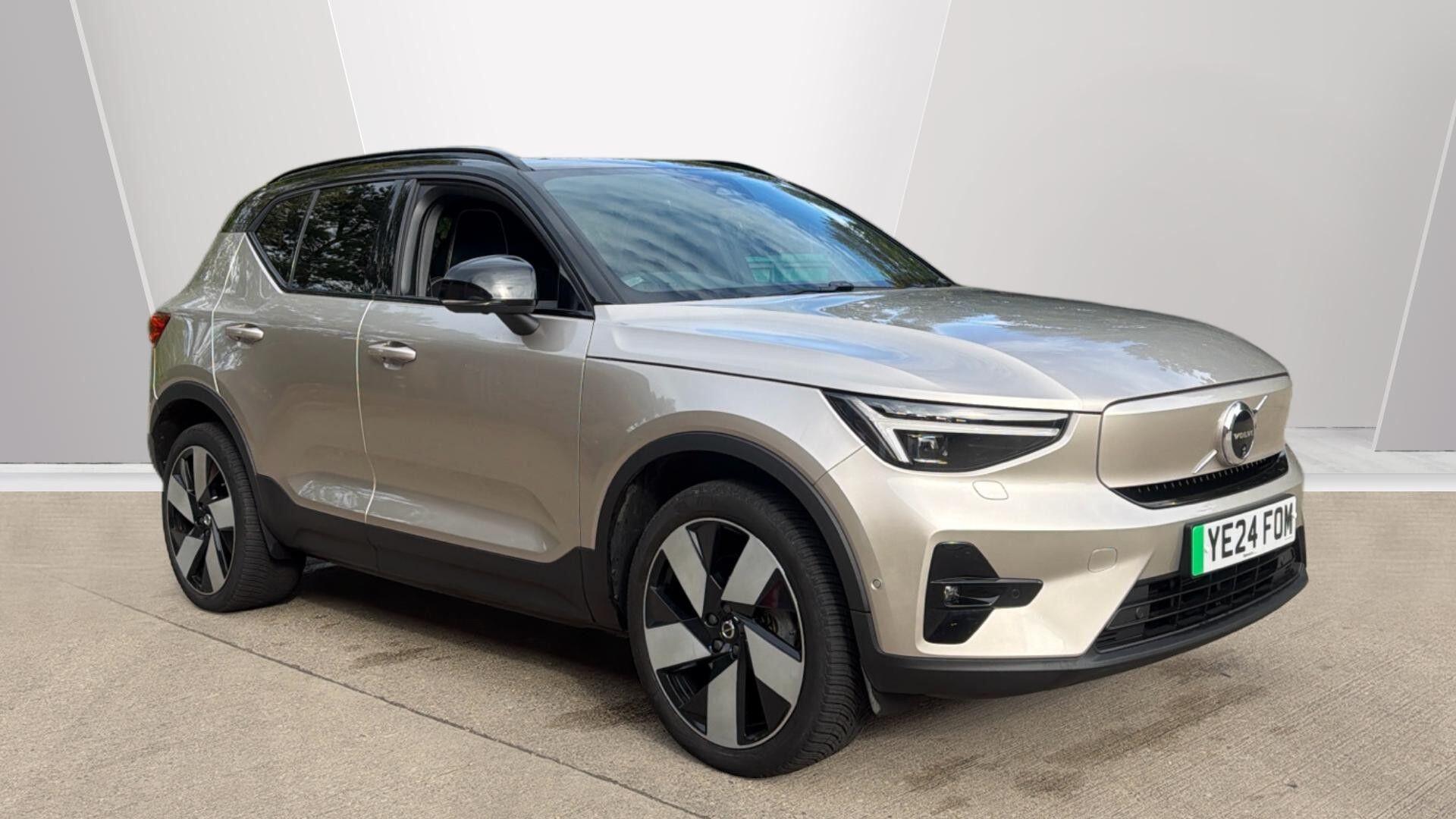 Main listing image - Volvo XC40