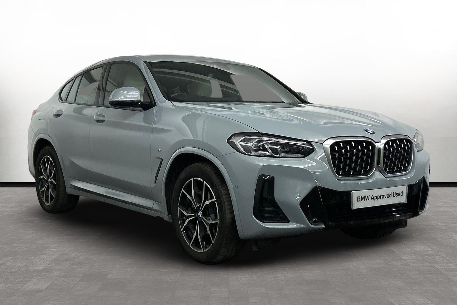 Main listing image - BMW X4
