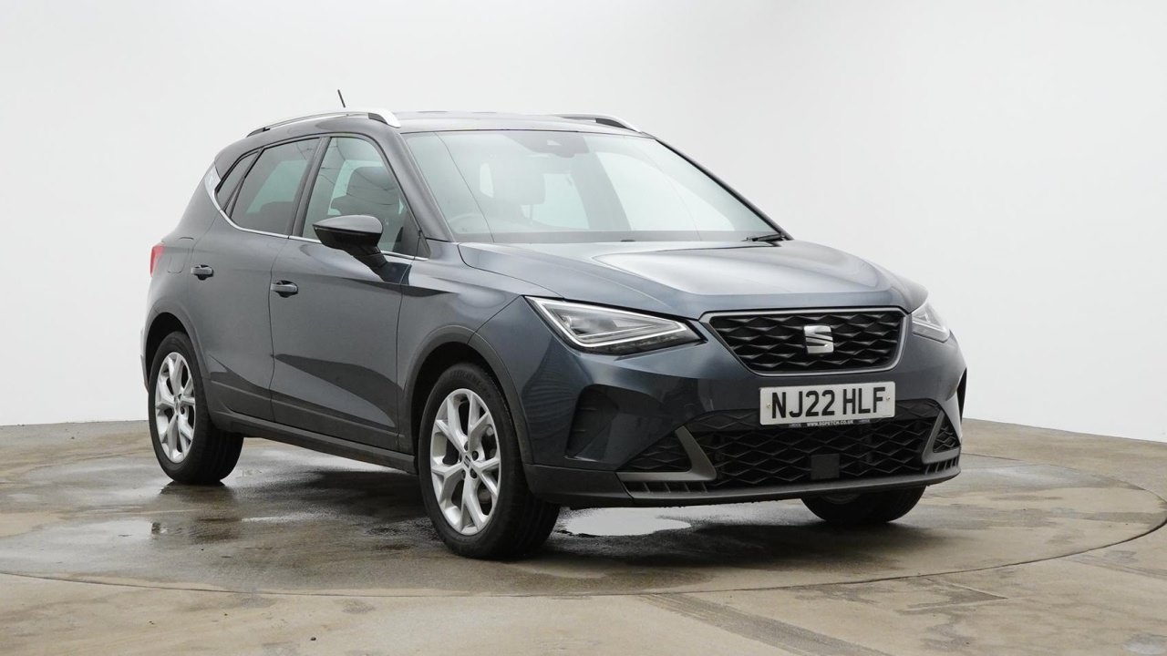 Main listing image - SEAT Arona