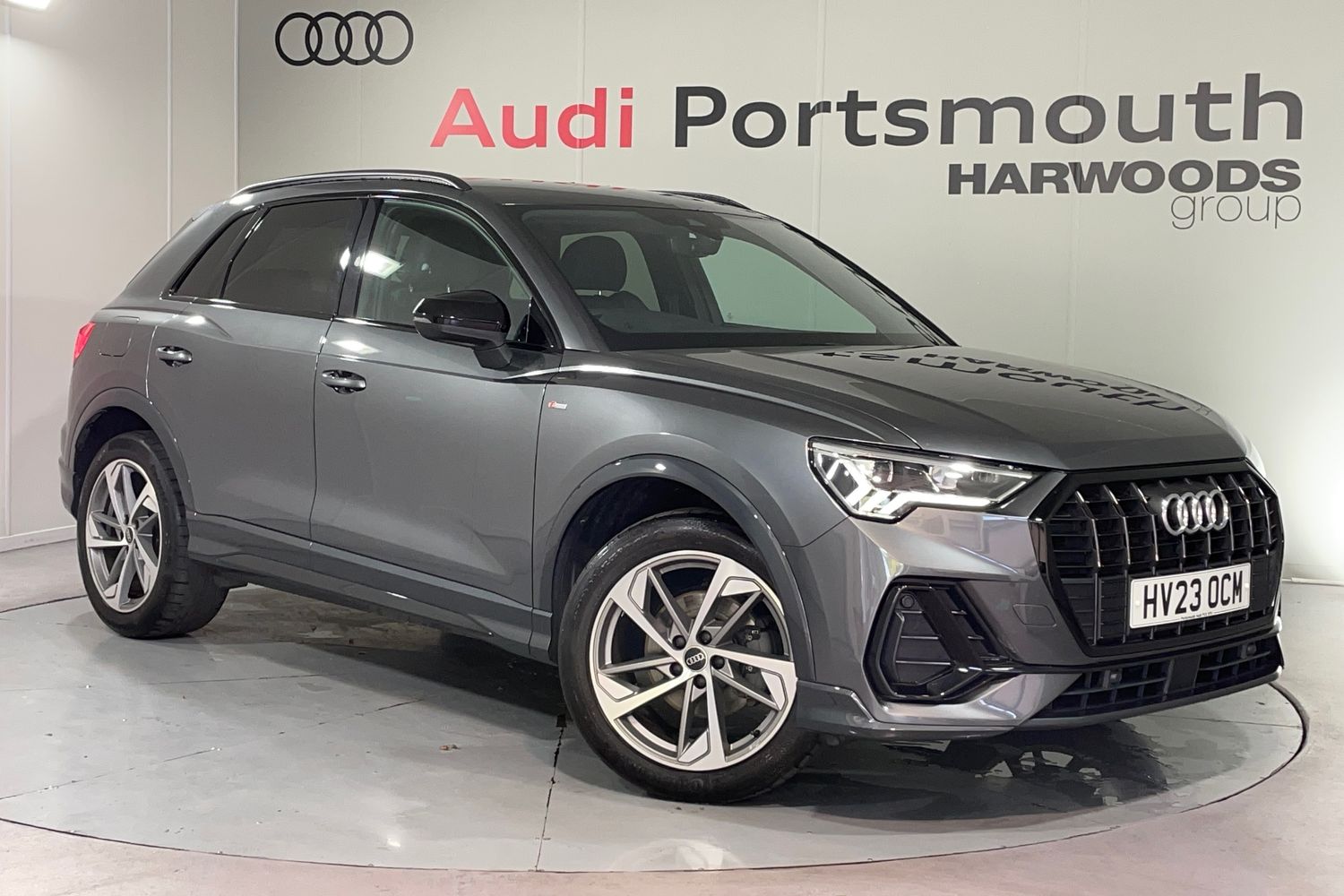 Main listing image - Audi Q3