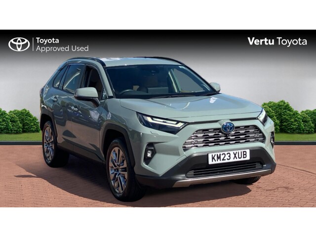 Main listing image - Toyota RAV4