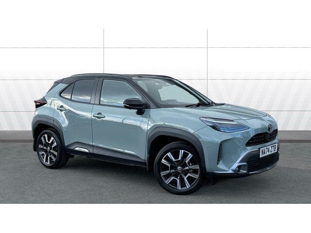 Main listing image - Toyota Yaris Cross