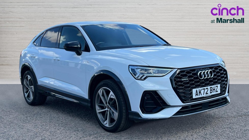 Main listing image - Audi Q3