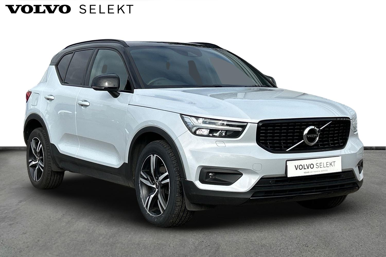 Main listing image - Volvo XC40