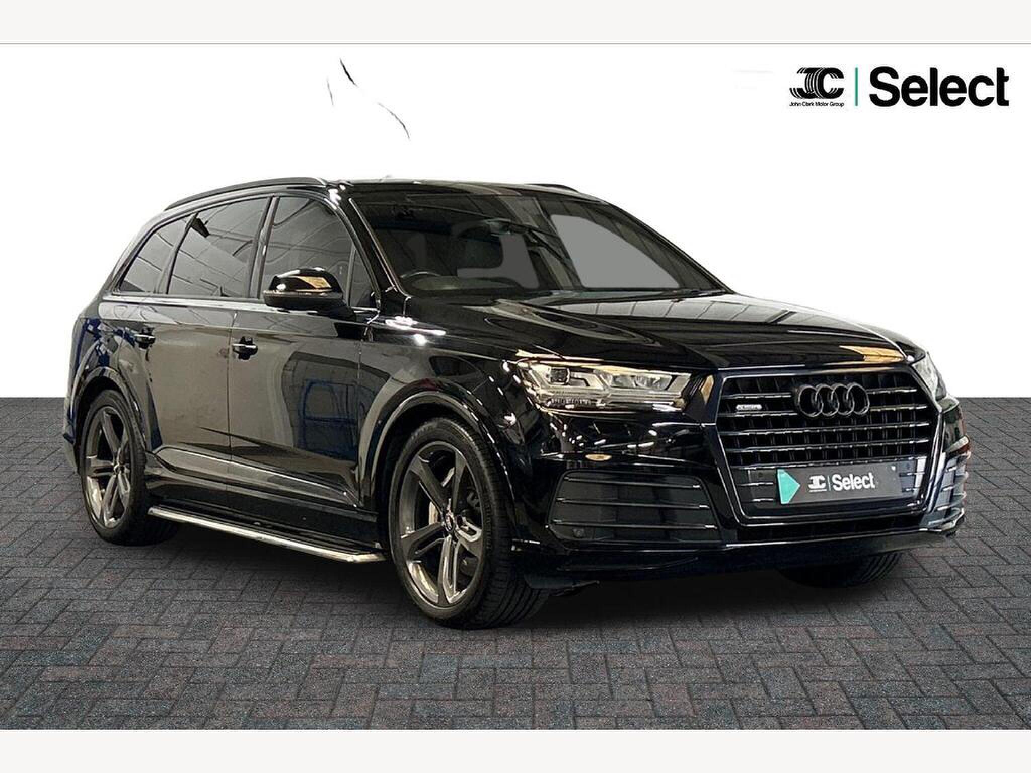 Main listing image - Audi Q7
