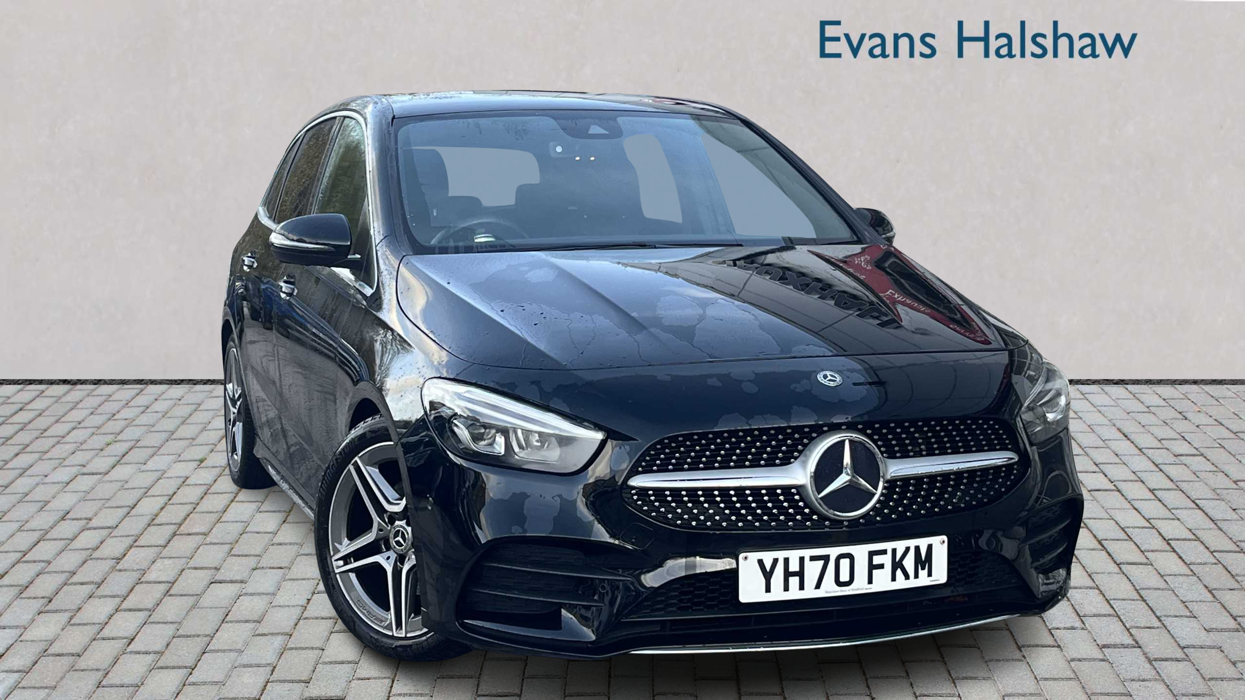 Main listing image - Mercedes-Benz B-Class