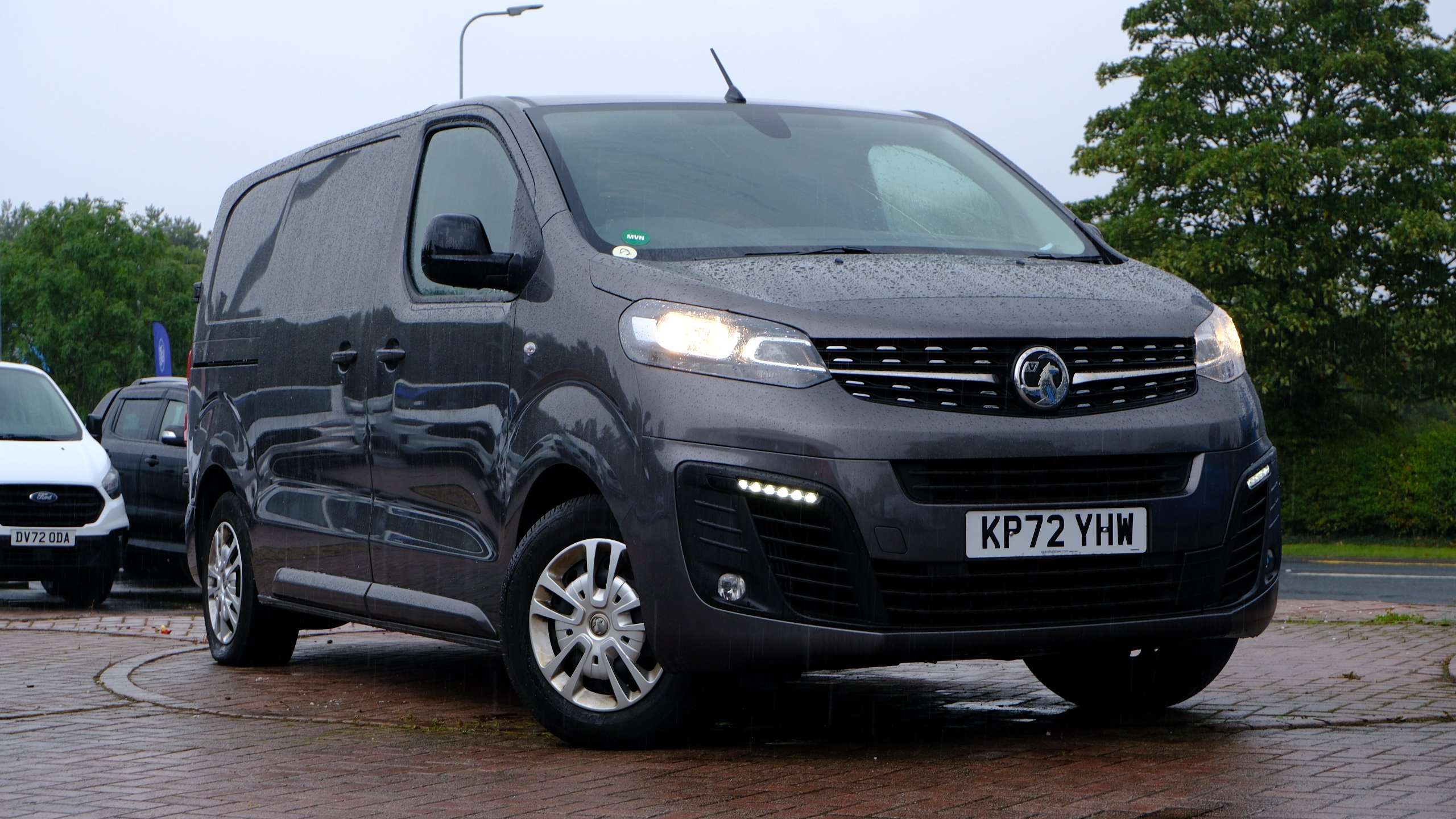 Main listing image - Vauxhall Vivaro