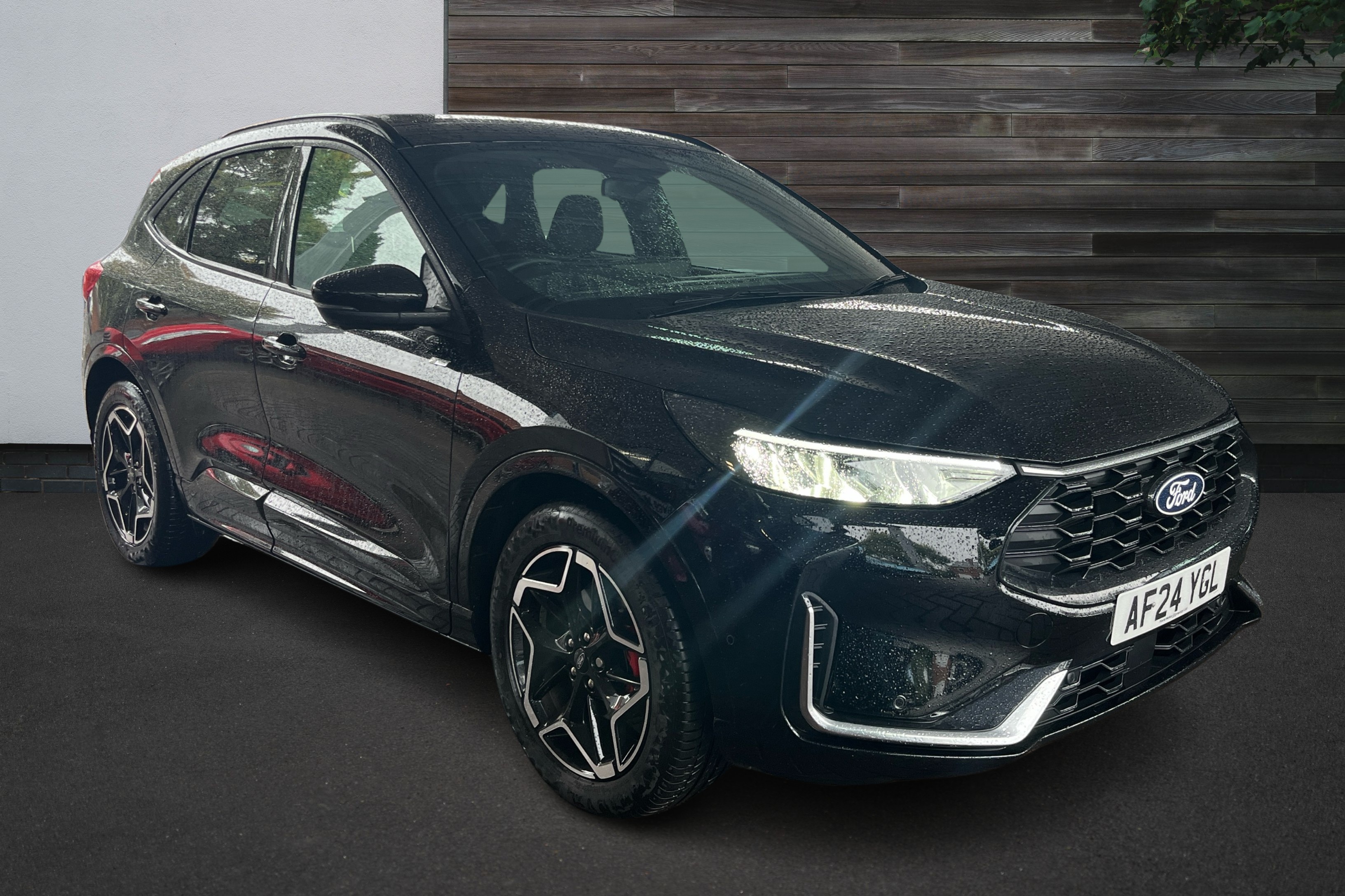 Main listing image - Ford Kuga
