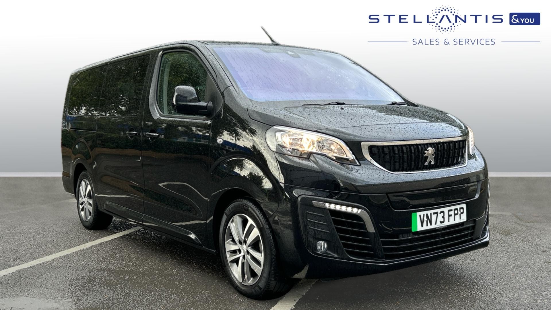 Main listing image - Peugeot Traveller