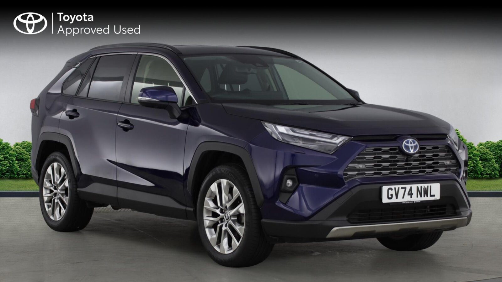 Main listing image - Toyota RAV4