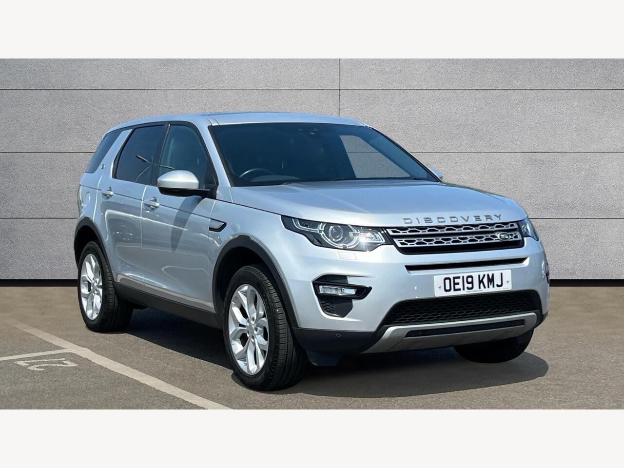 Main listing image - Land Rover Discovery Sport