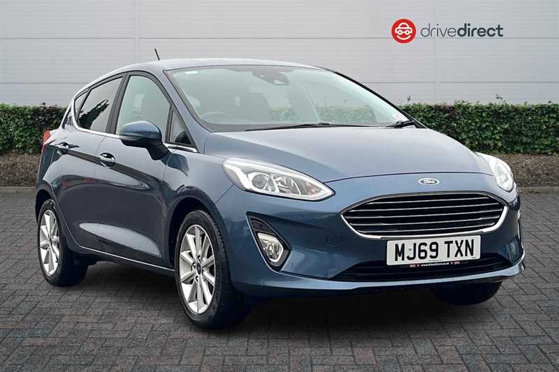 Main listing image - Ford Fiesta