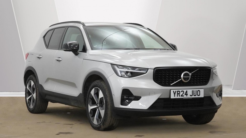 Main listing image - Volvo XC40