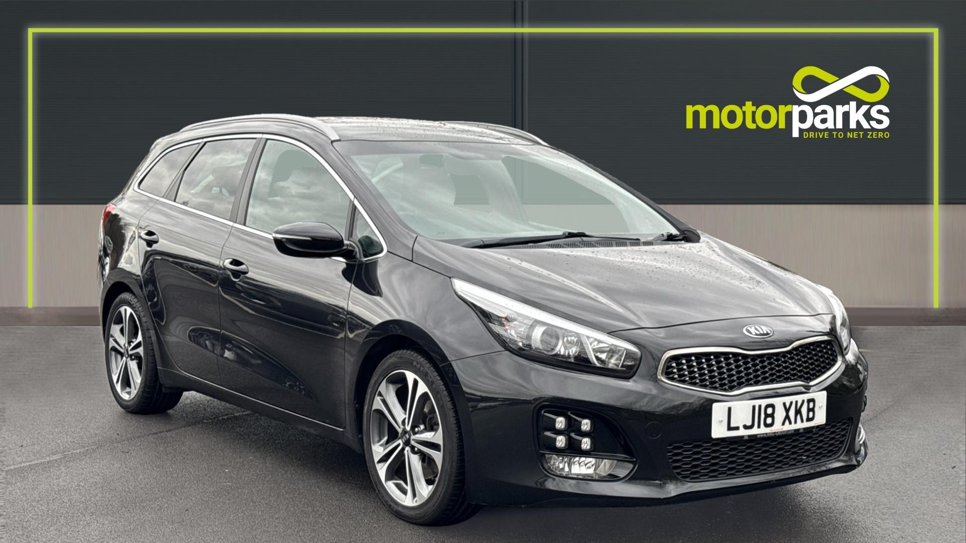 Main listing image - Kia Ceed SW